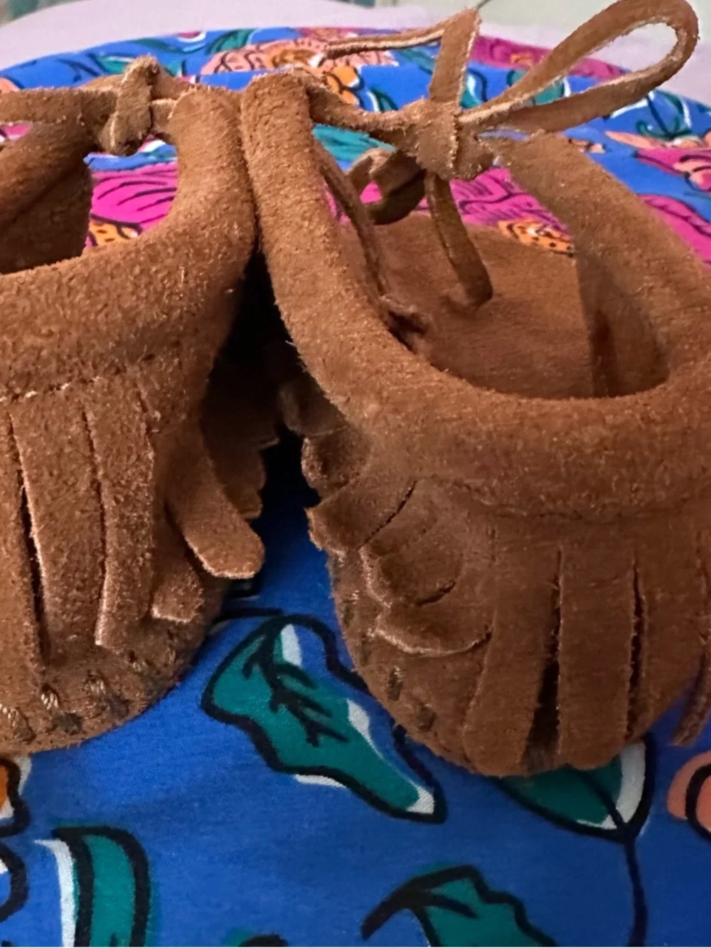 Minnetonka Brown Suede Baby Moccasin Size 2